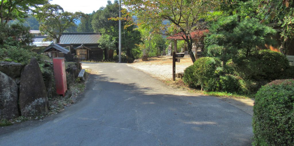 かぶと観音入口