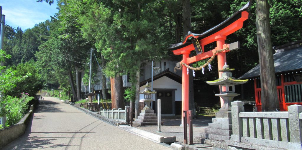 鎮神社