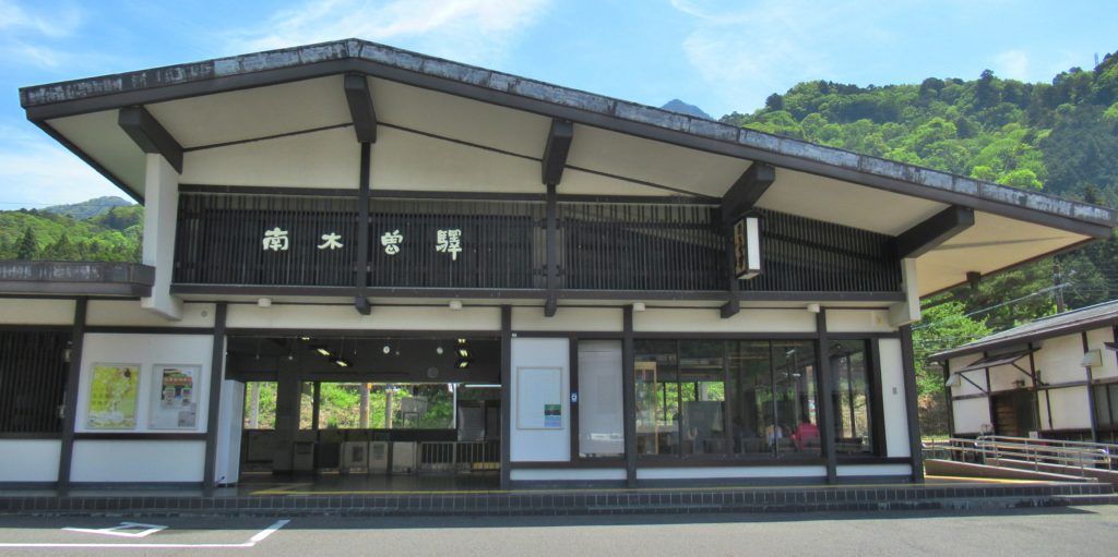 南木曽駅